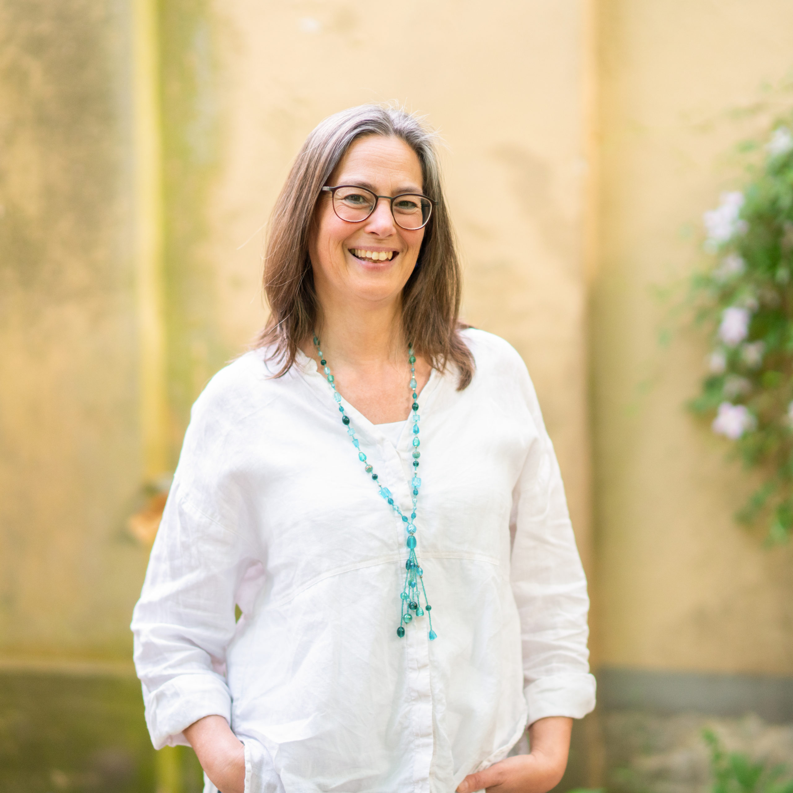 Ramona Wagener, Frauennaturheilkunde Ramona Wagener Portrait 2